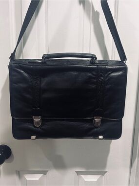 Black Wilsons Leather Laptop Satchel Bag for Women - Professional Office Carry